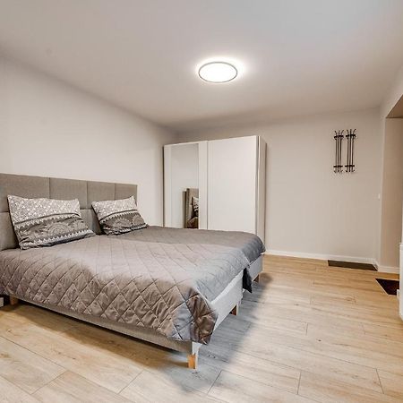 Central Platinum Apartments 19 ريبنيك المظهر الخارجي الصورة